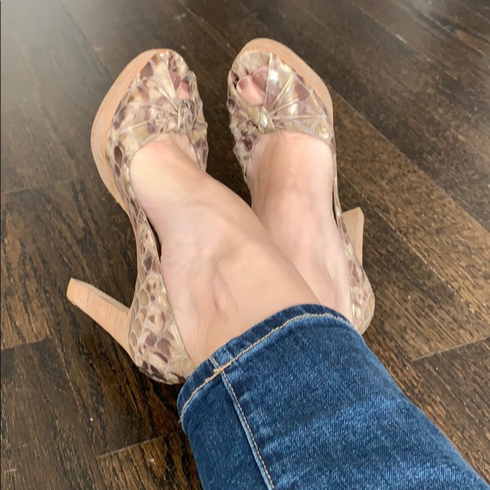 Stuart Weitzman Platform Heels - image 2